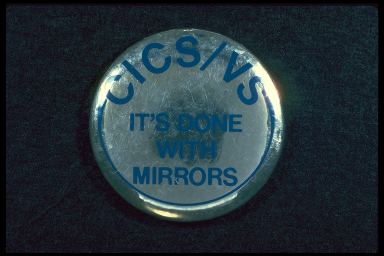 CICS/VS IT'S DONE WITH MIRRORS