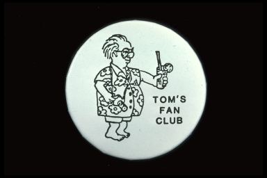 TOM'S FAN CLUB {MAN WITH HAWAIN SHIRT AND DRINK}